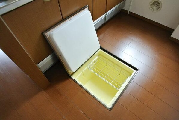 クレストの物件内観写真